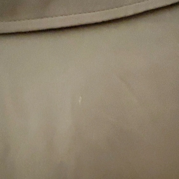 Banana Republic Lightweight Trench in sage green, XS, great condition. - Picture 16 of 16